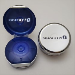 
                                                                
                                                            
                                                            Singulus Offers A Greener and More Effective Way to Metallize Hinge Closures